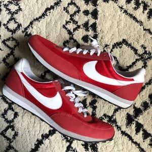 NIKE | Men's Red Running Shoes 12.5